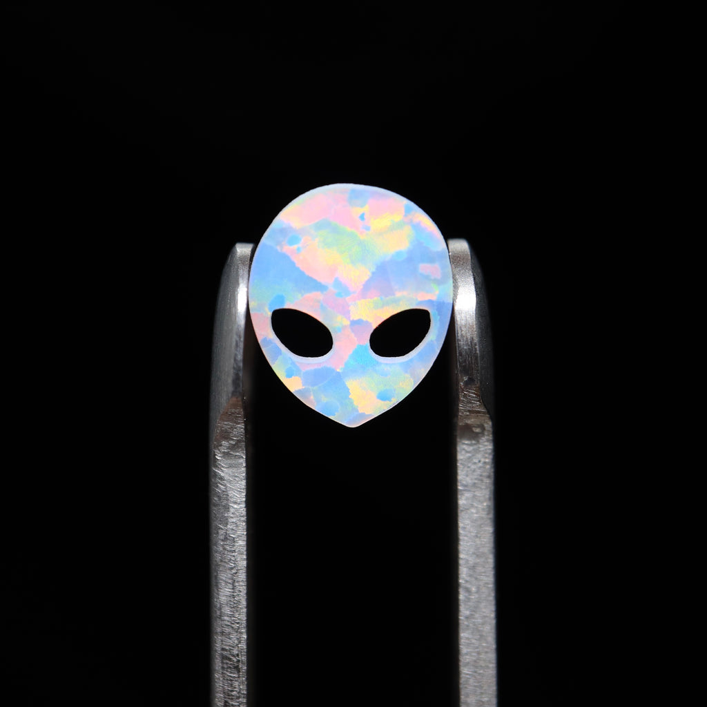 Alien Head White Opal